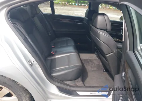 2011 BMW 750Li xDrive из США, поврежденный, VIN WBAKC8C53BC433168